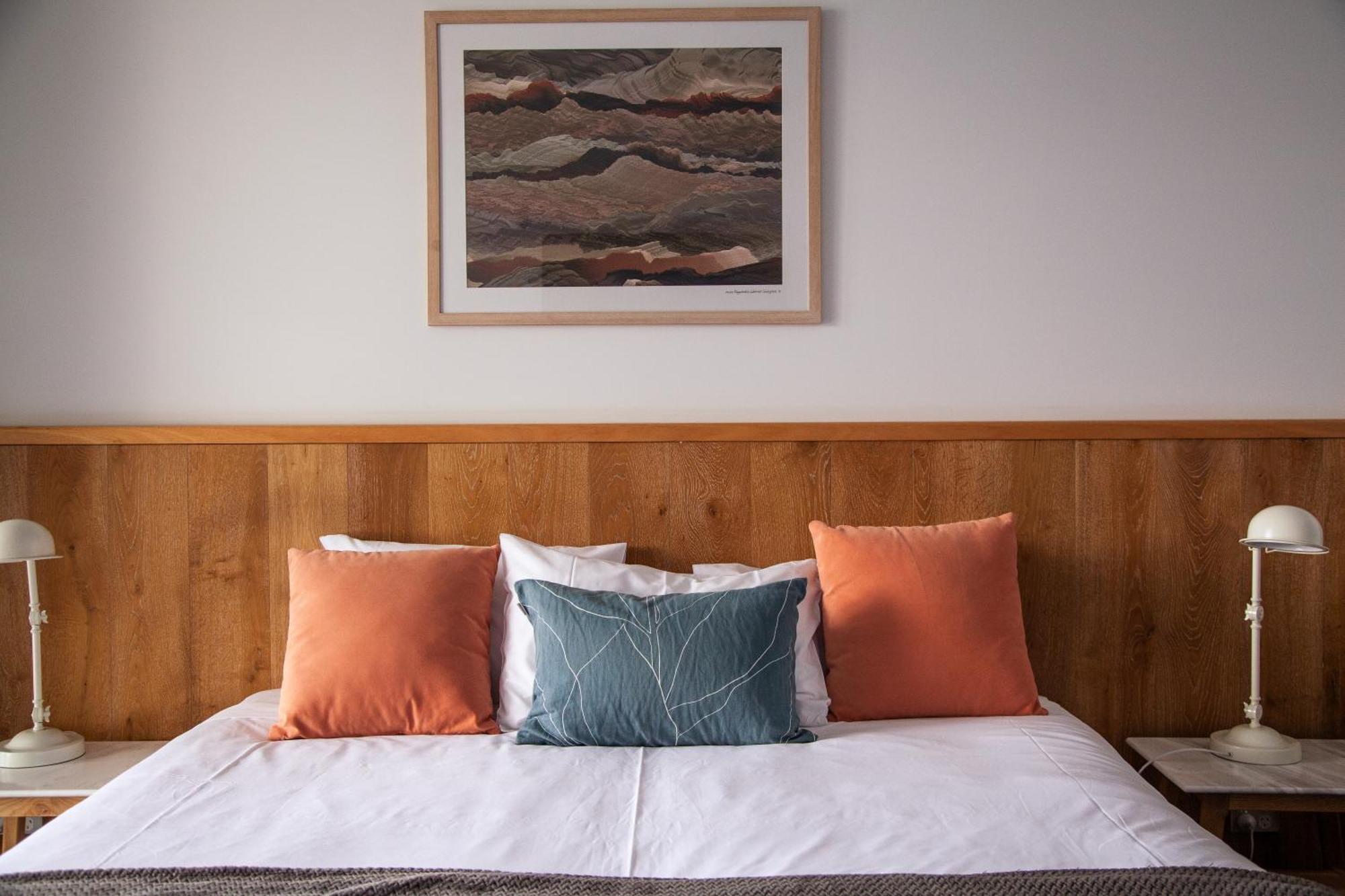 Nagambie Waterfront Motel Экстерьер фото